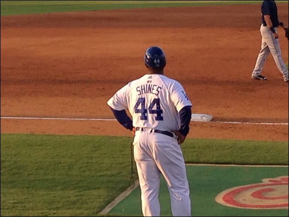 Former Chattanooga Lookout Yasiel Puig Hosts LA Little League